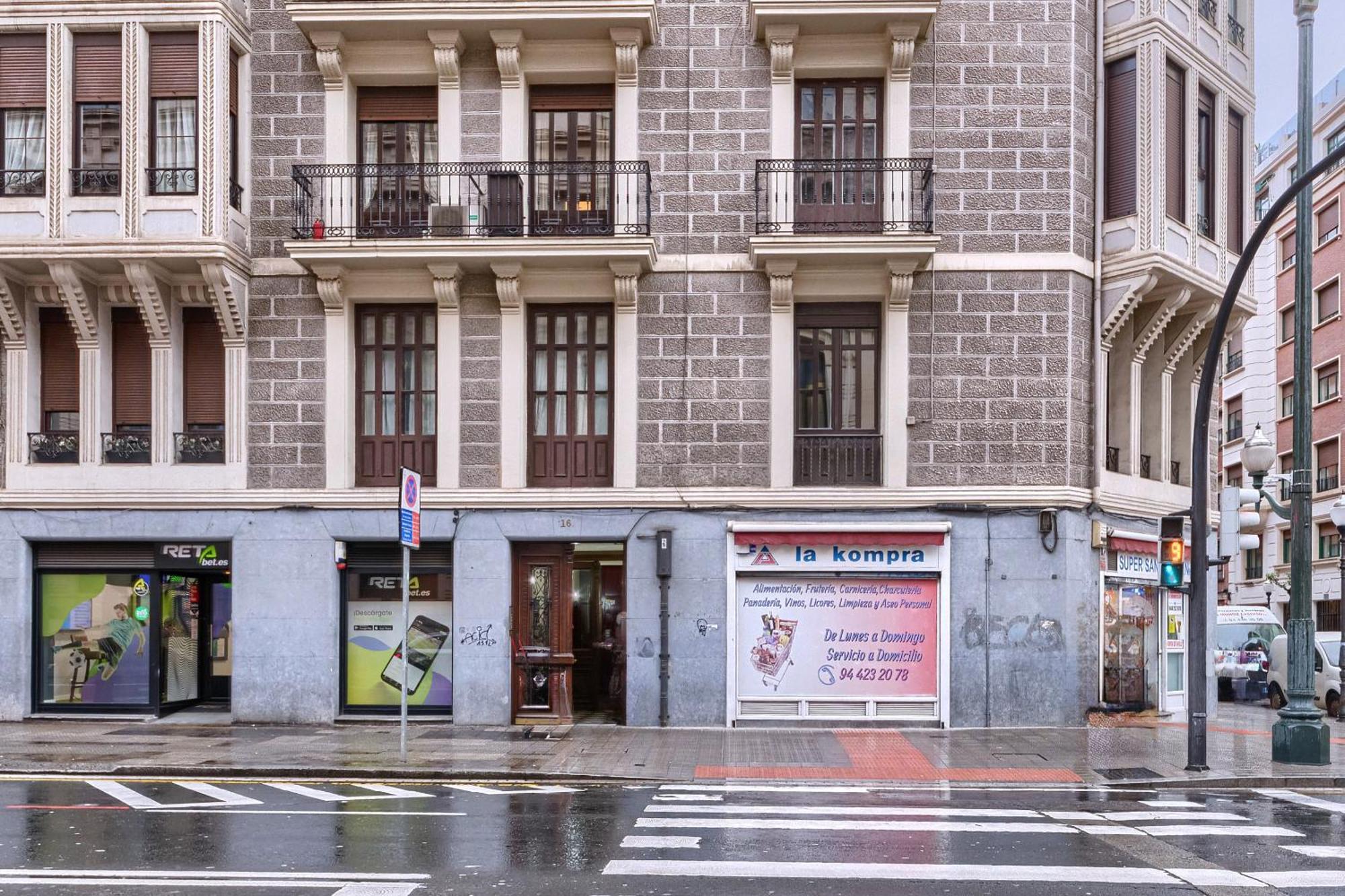 Casa Abando-ibarra Senorial Junto Guggenheim Apartment Bilbao